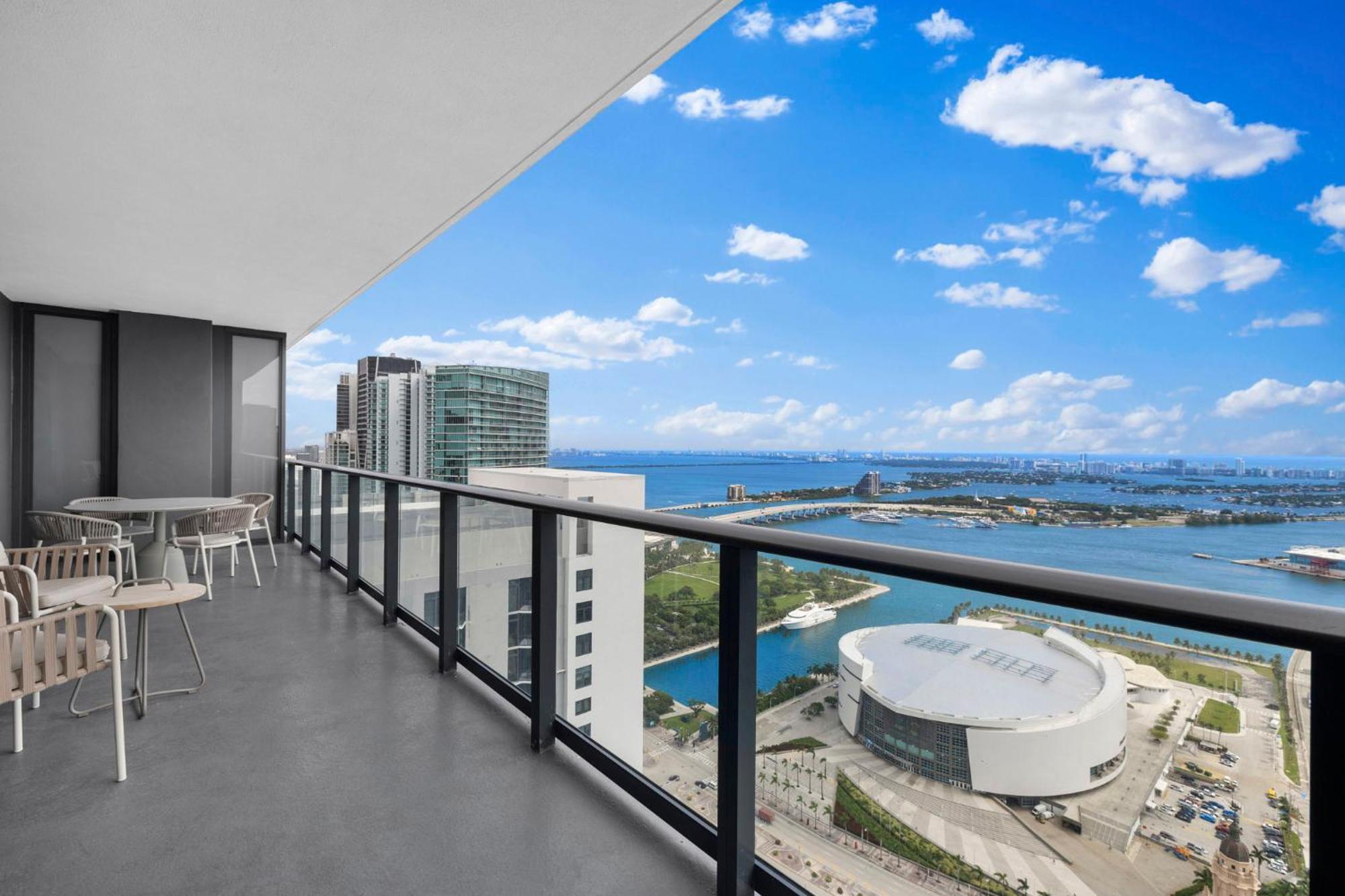 Lux Downtown W Free Parking Appartamento *