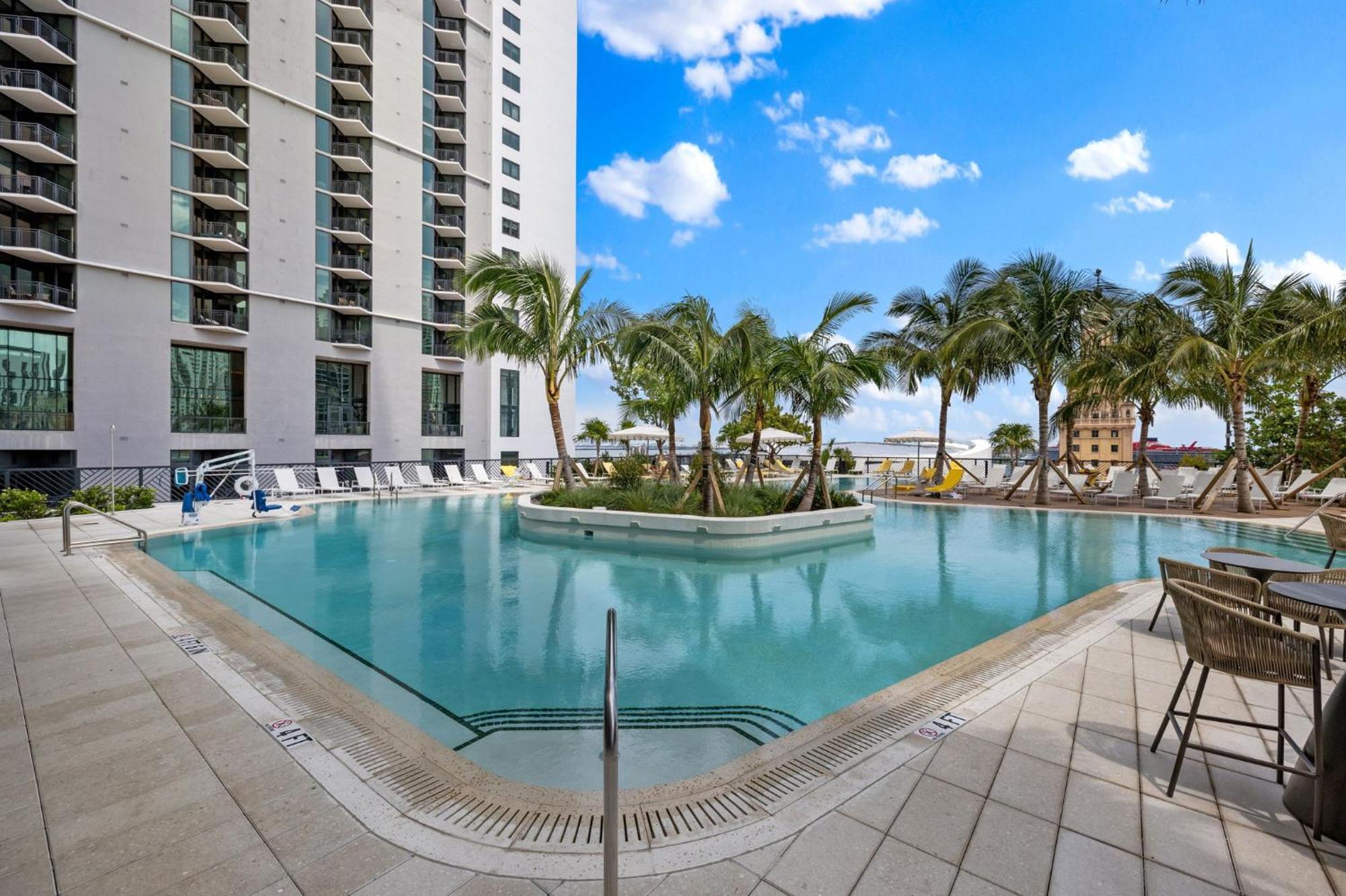 Appartamento Lux Downtown W Free Parking